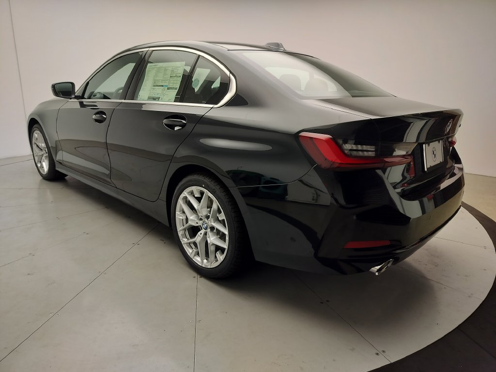 New 2026 BMW 330i Sedan w/ Premium Package RWD image 4