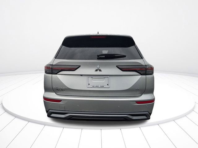 New 2026 Mitsubishi Outlander SE FWD image 4