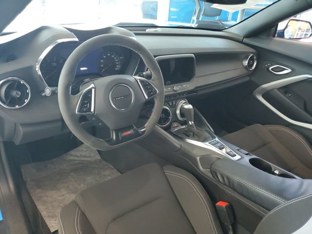 Used 2023 Chevrolet Camaro SS RWD image 10