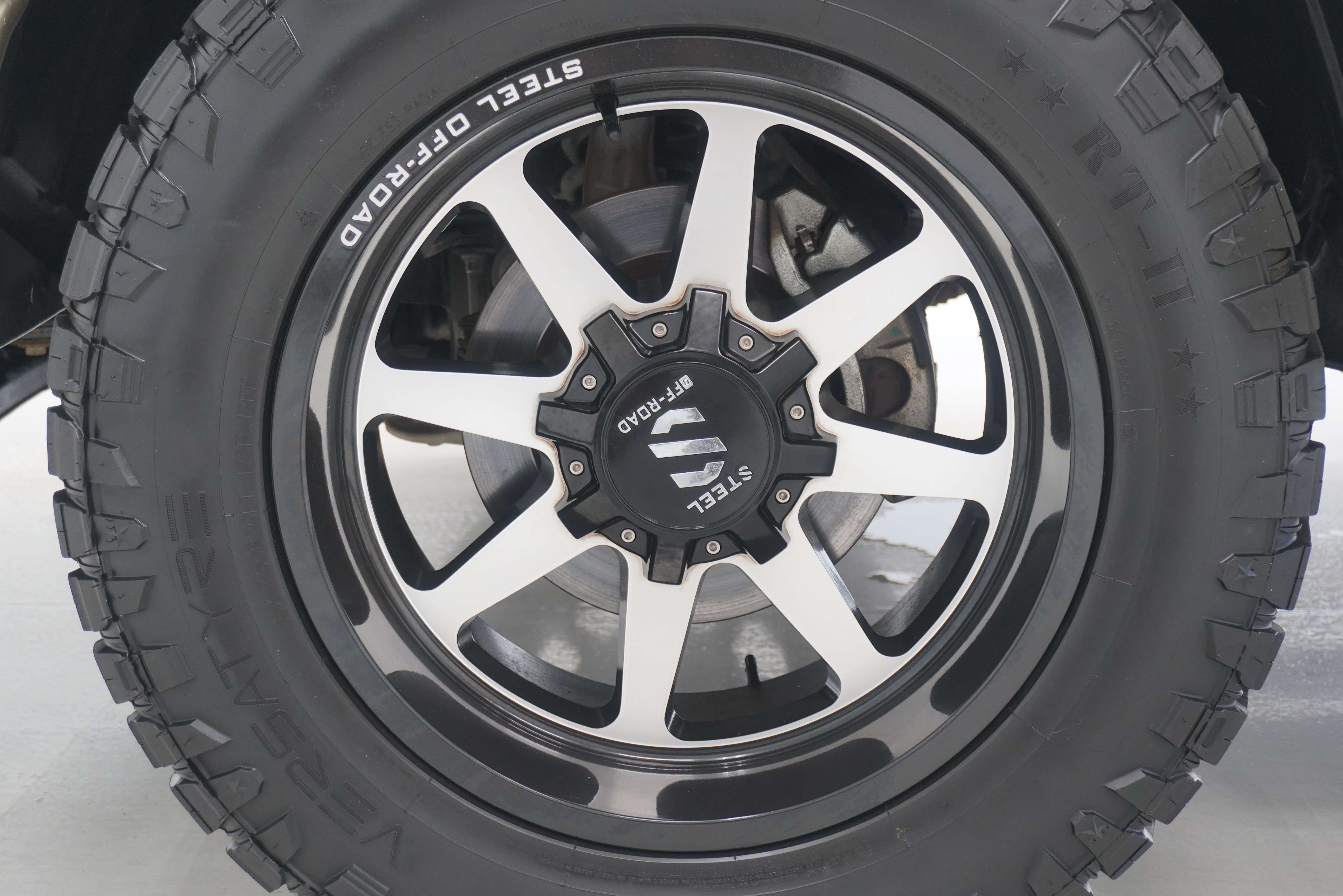 Used 2012 RAM 1500 Laramie Longhorn AWD/4WD image 30