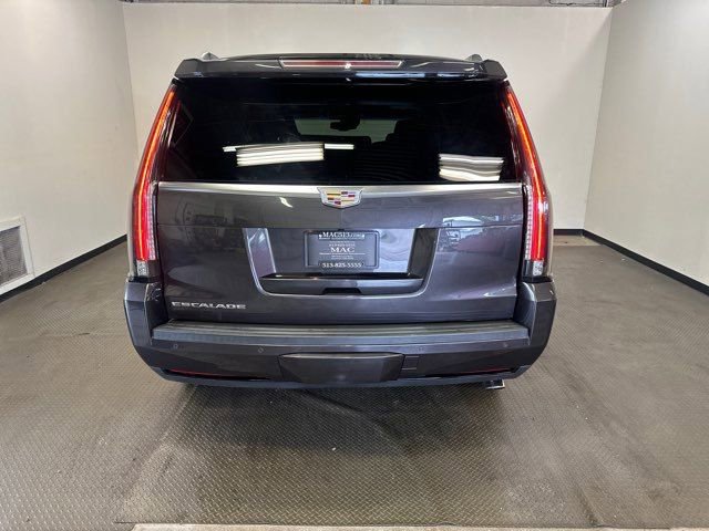 Used 2016 Cadillac Escalade Luxury image 5