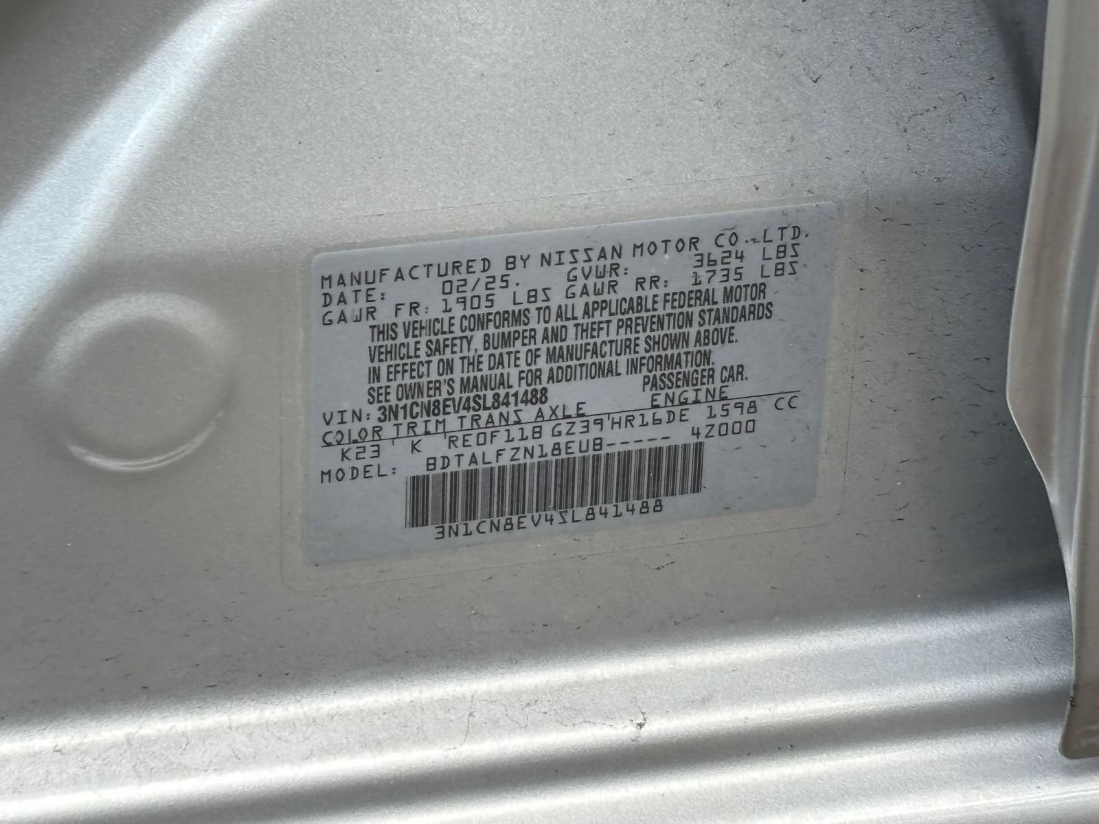 Used 2025 Nissan Versa SV FWD image 31