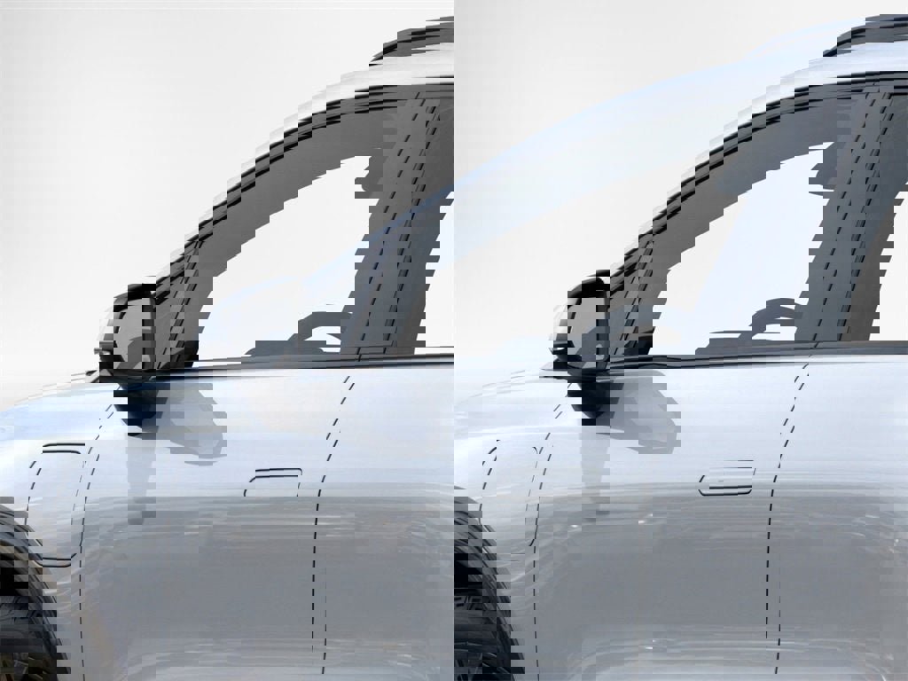 New 2025 Chevrolet Equinox EV RS image 12