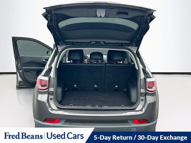 Used 2019 Jeep Compass Latitude w/ Popular Equipment Group AWD/4WD image 32