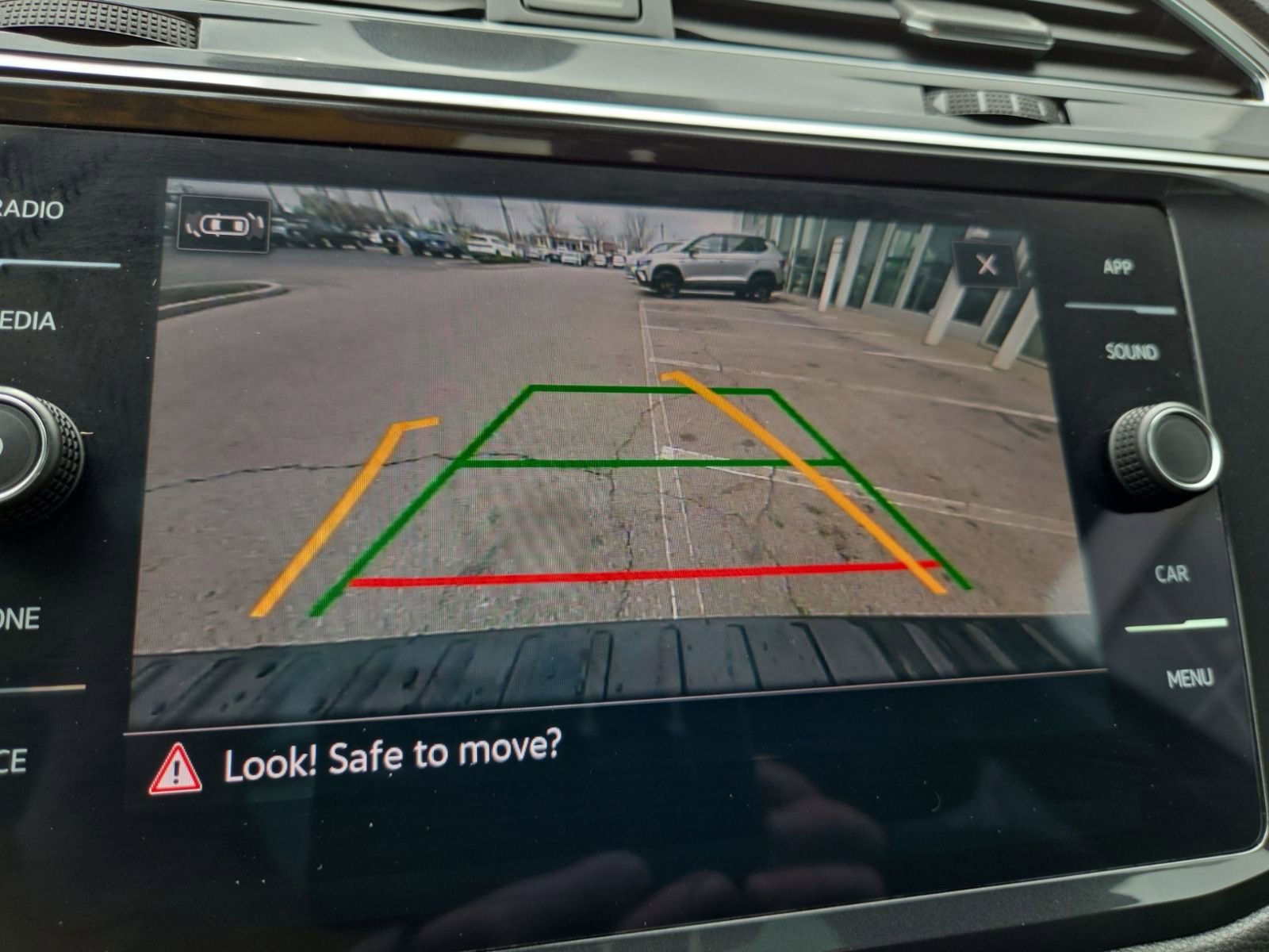 Certified 2023 Volkswagen Tiguan SE R-Line image 30