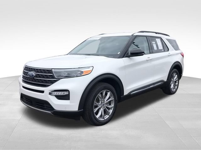 Used 2023 Ford Explorer XLT w/ Equipment Group 202A AWD/4WD video 4