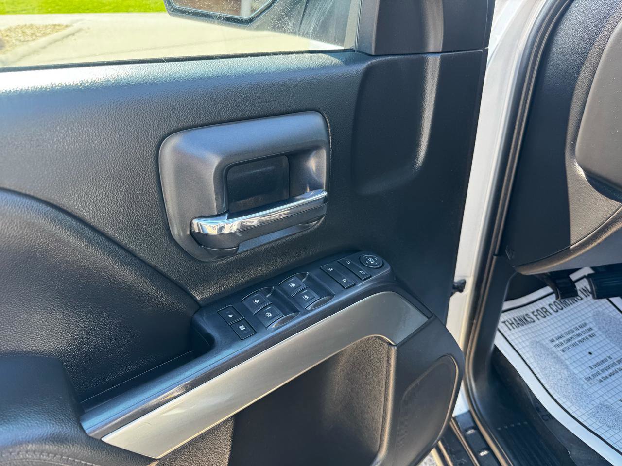 Used 2018 Chevrolet Silverado 1500 LT image 12