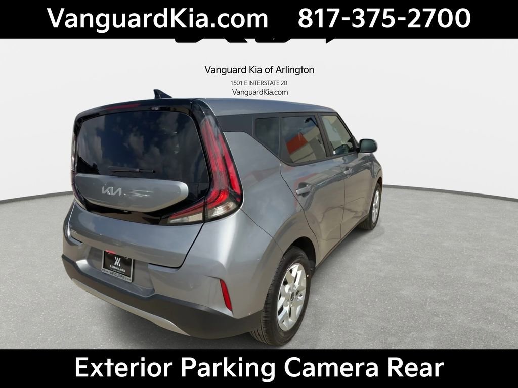 Certified 2025 Kia Soul LX FWD image 9
