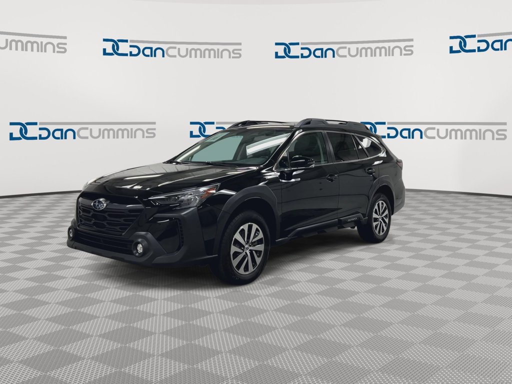 Used 2023 Subaru Outback Premium AWD/4WD image 4