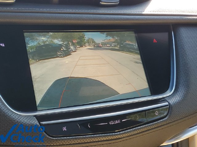Used 2018 Cadillac XT5 Premium Luxury FWD image 25