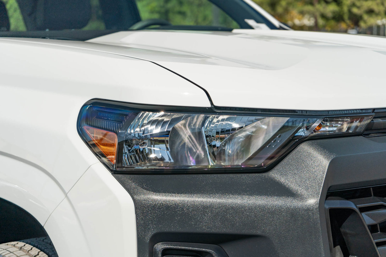 Used 2024 Chevrolet Colorado W/T RWD image 13