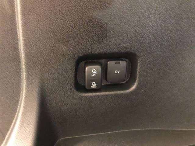 Used 2023 Ford Edge SEL w/ Convenience Package image 9