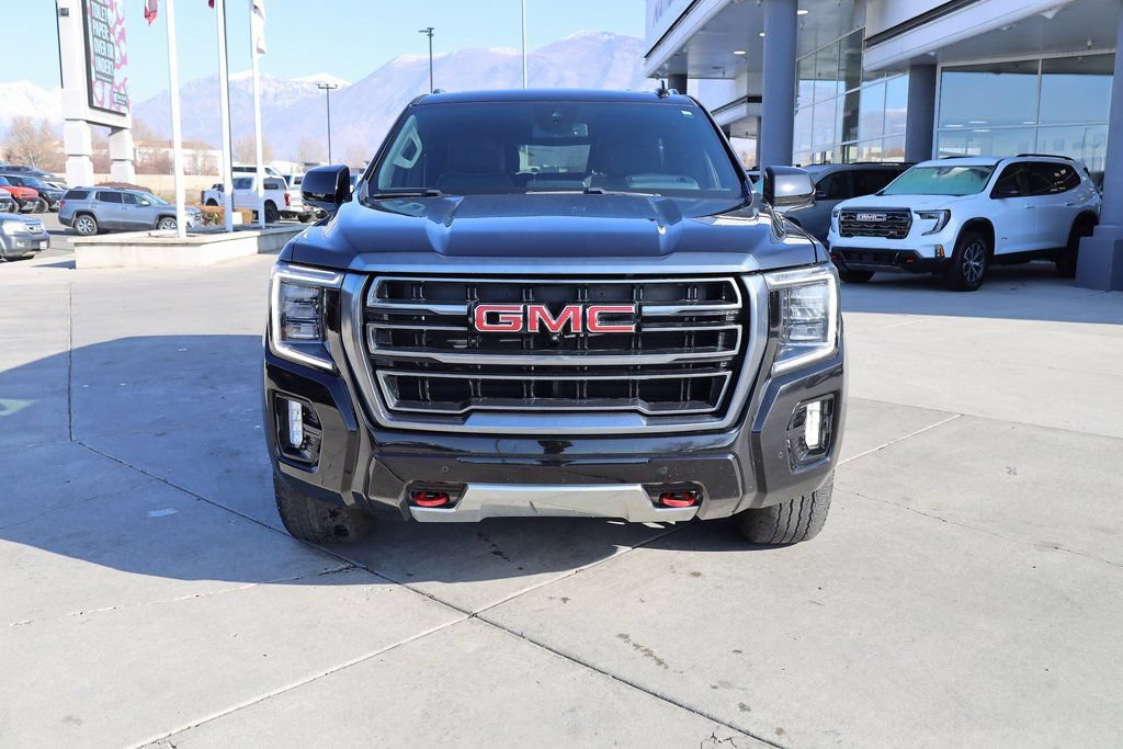Used 2023 GMC Yukon AT4 w/ AT4 Premium Plus Package AWD/4WD image 9
