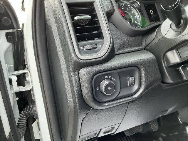 Used 2024 RAM 3500 Tradesman w/ Snow Chief Group AWD/4WD image 27
