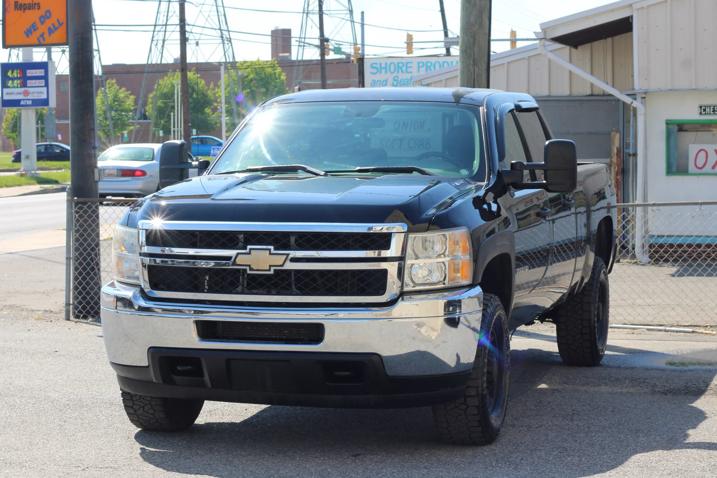 Used 2011 Chevrolet Silverado 2500 W/T w/ Snow Plow Prep Package AWD/4WD image 3