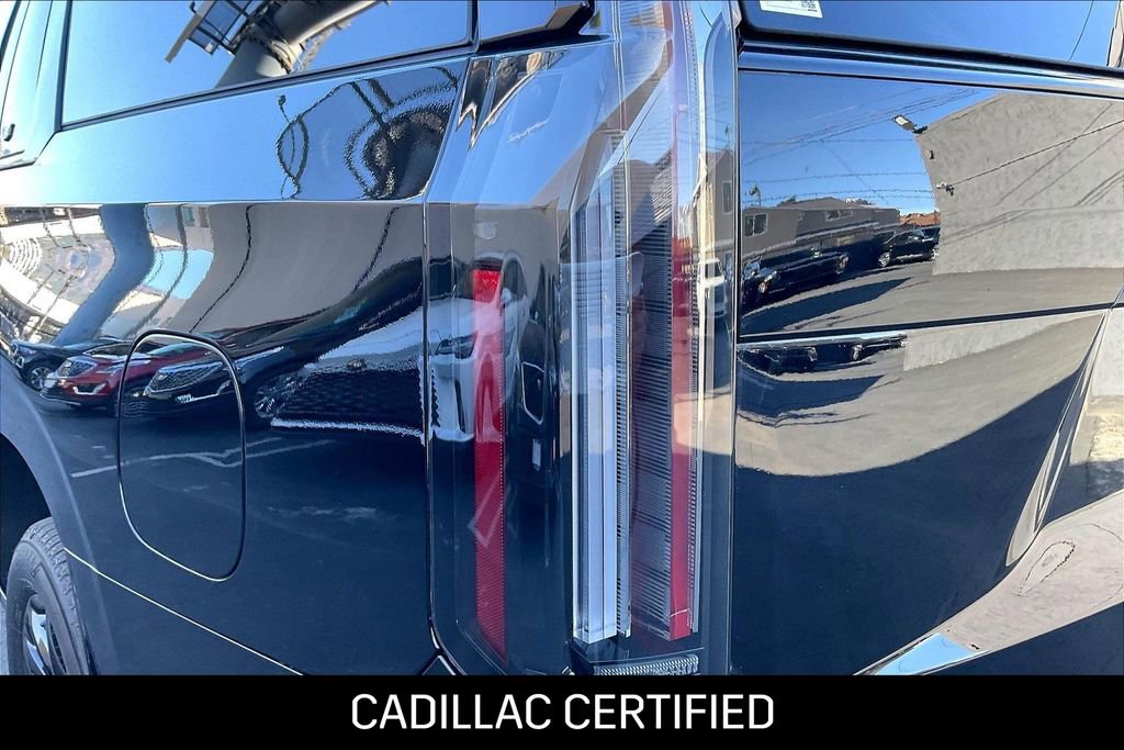 Used 2026 Cadillac Escalade ESV Sport w/ LPO, ONYX Package image 27