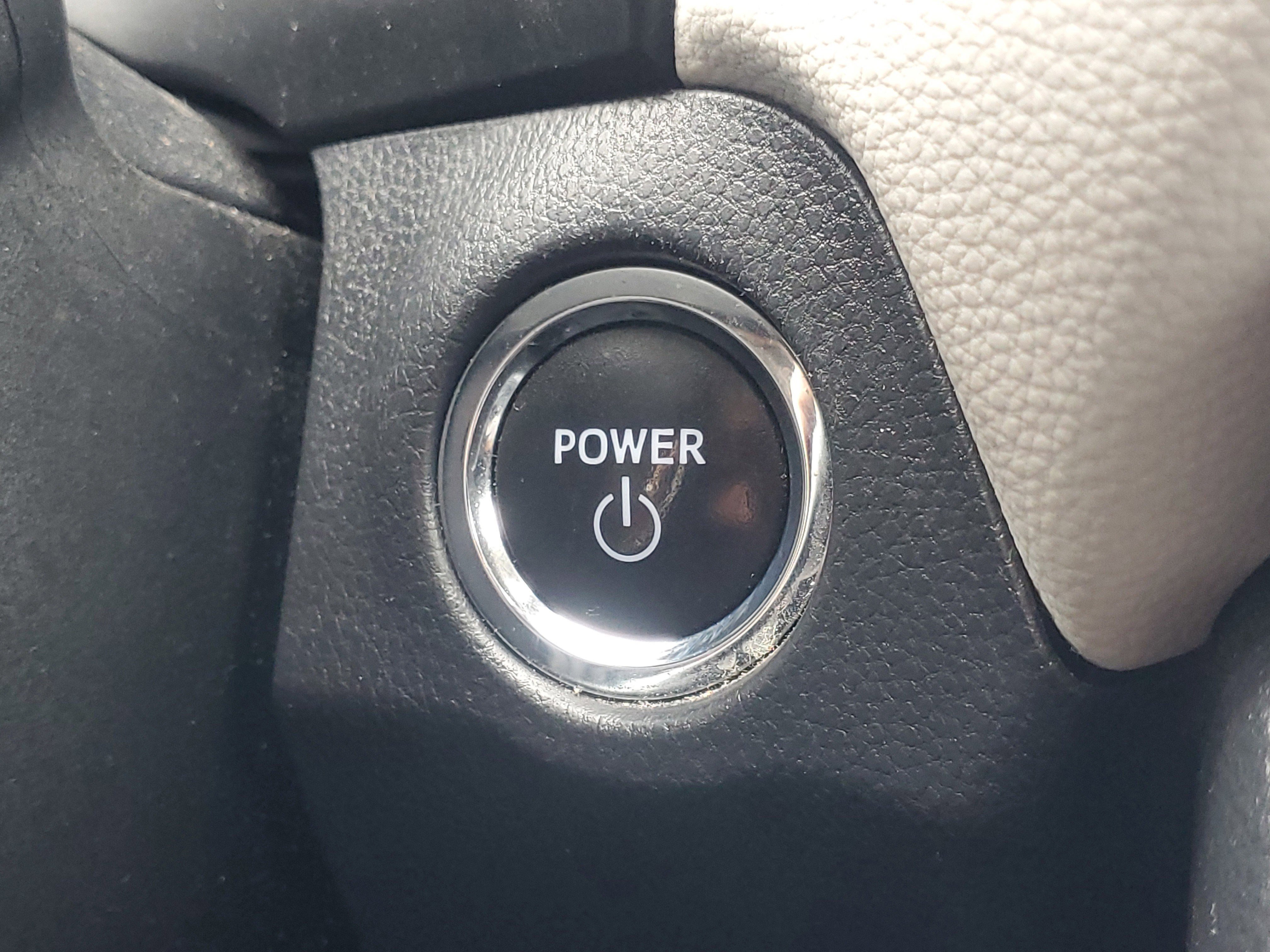 Used 2024 Toyota RAV4 XLE image 32