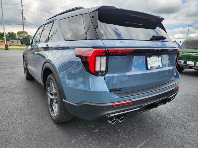 New 2025 Ford Explorer ST image 5