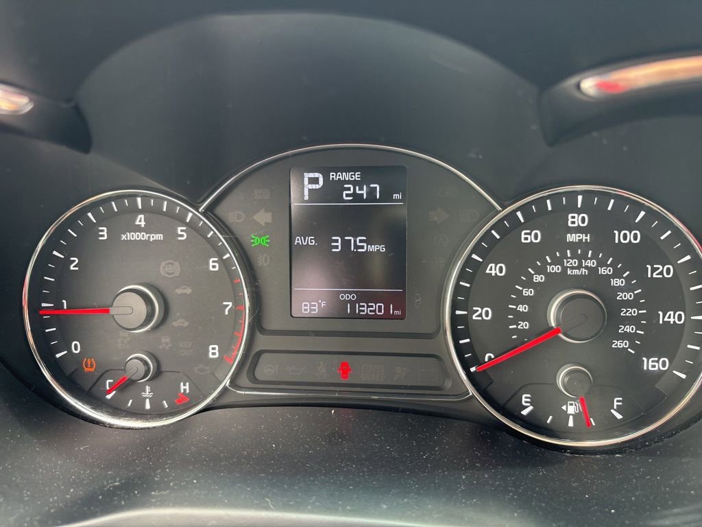 Used 2017 Kia Forte LX image 14