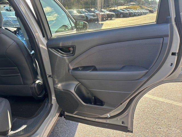 Certified 2026 Subaru Forester Premium AWD/4WD image 37