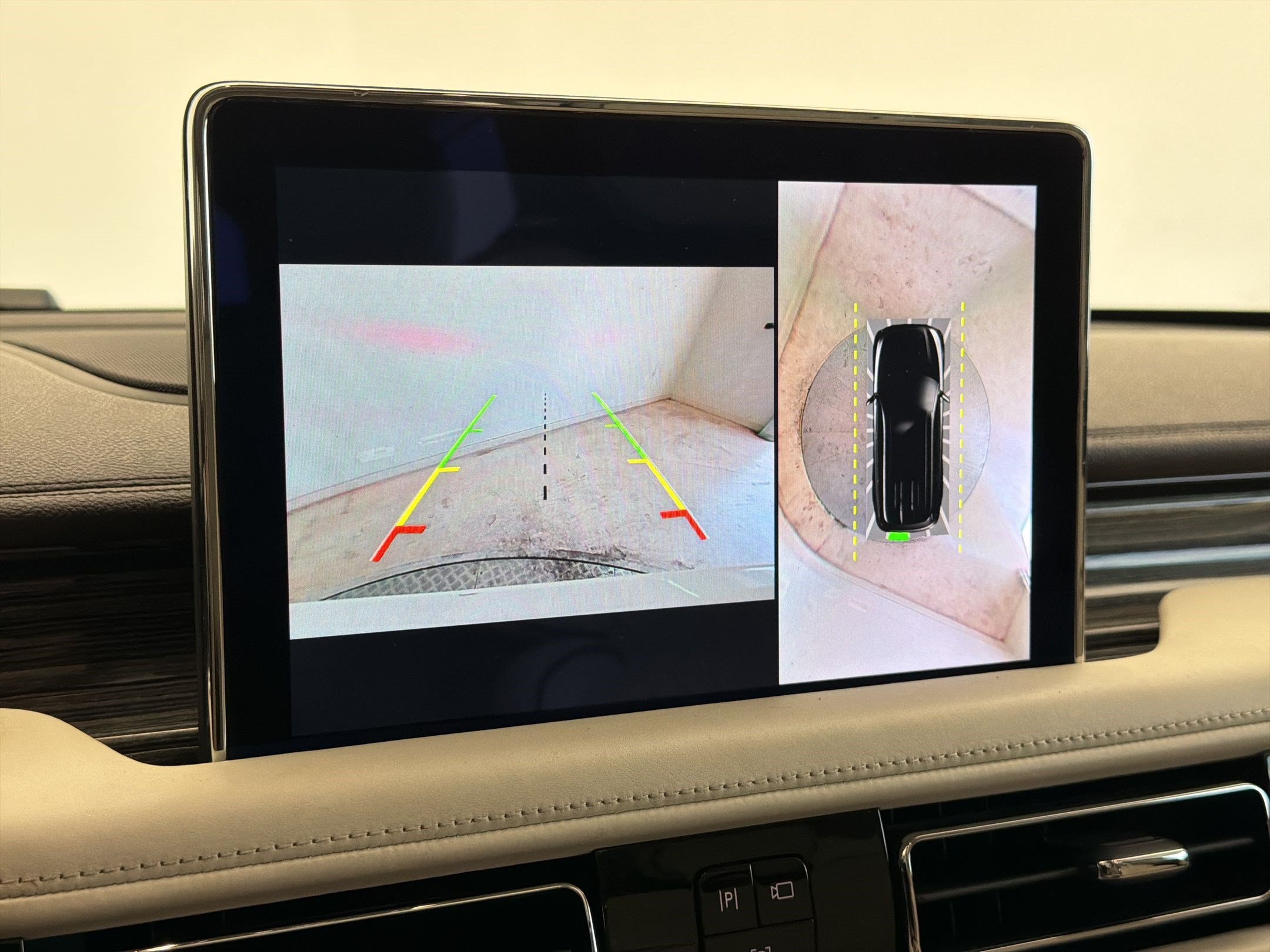 Used 2020 Lincoln Aviator Black Label w/ Dynamic Handling Package AWD/4WD image 26