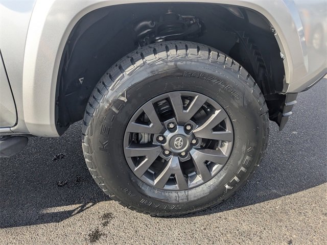 Used 2022 Toyota Tacoma SR5 image 11