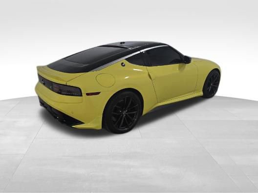 Certified 2023 Nissan Z Performance w/ Floor Mat Package (L93) image 5