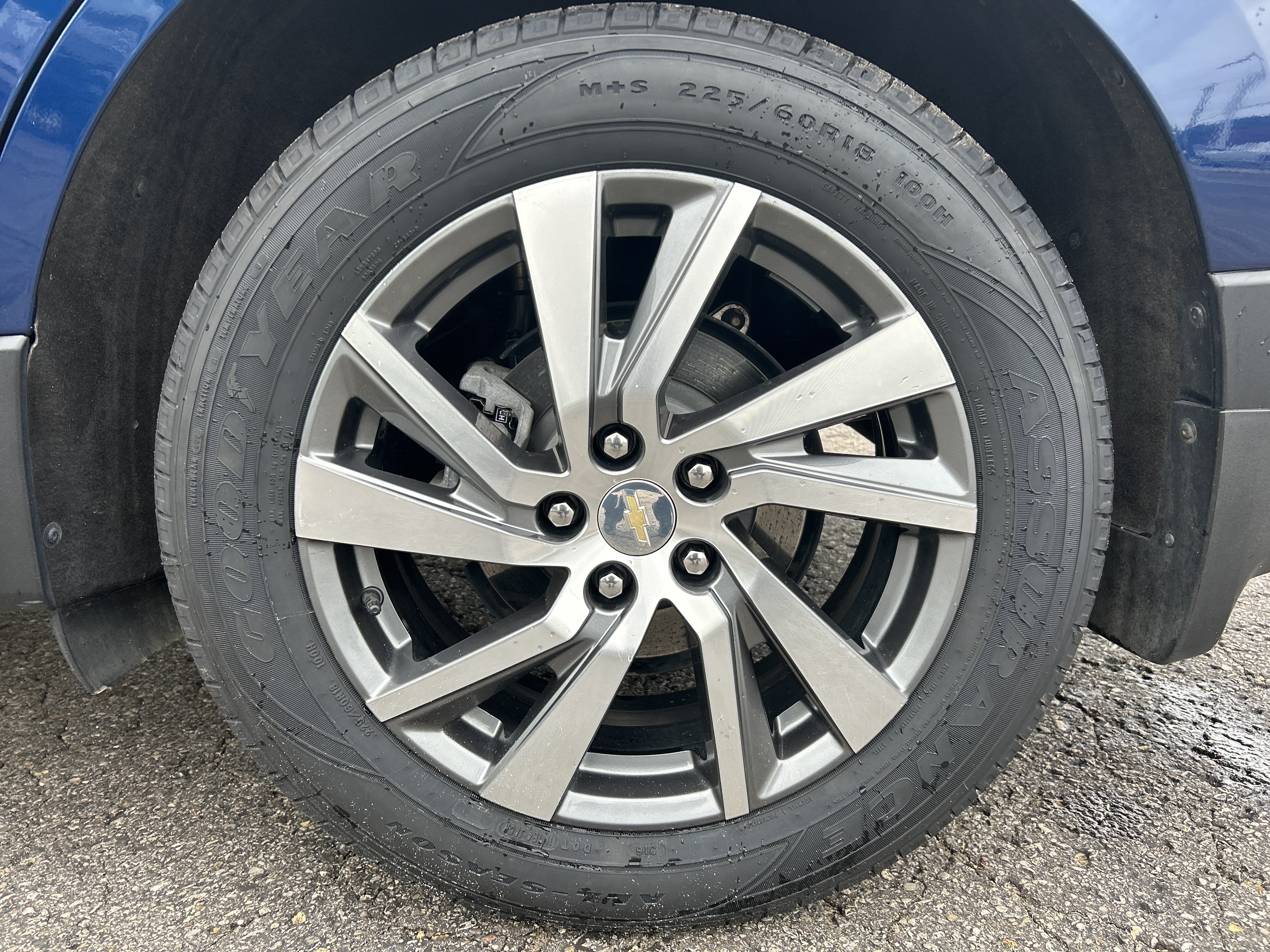 Used 2022 Chevrolet Equinox LT AWD/4WD image 26
