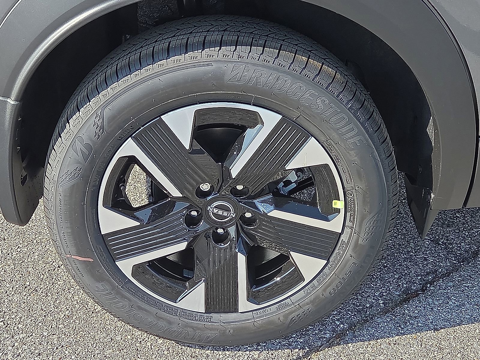 New 2026 Nissan Kicks SV w/ SV Premium Package AWD/4WD image 7