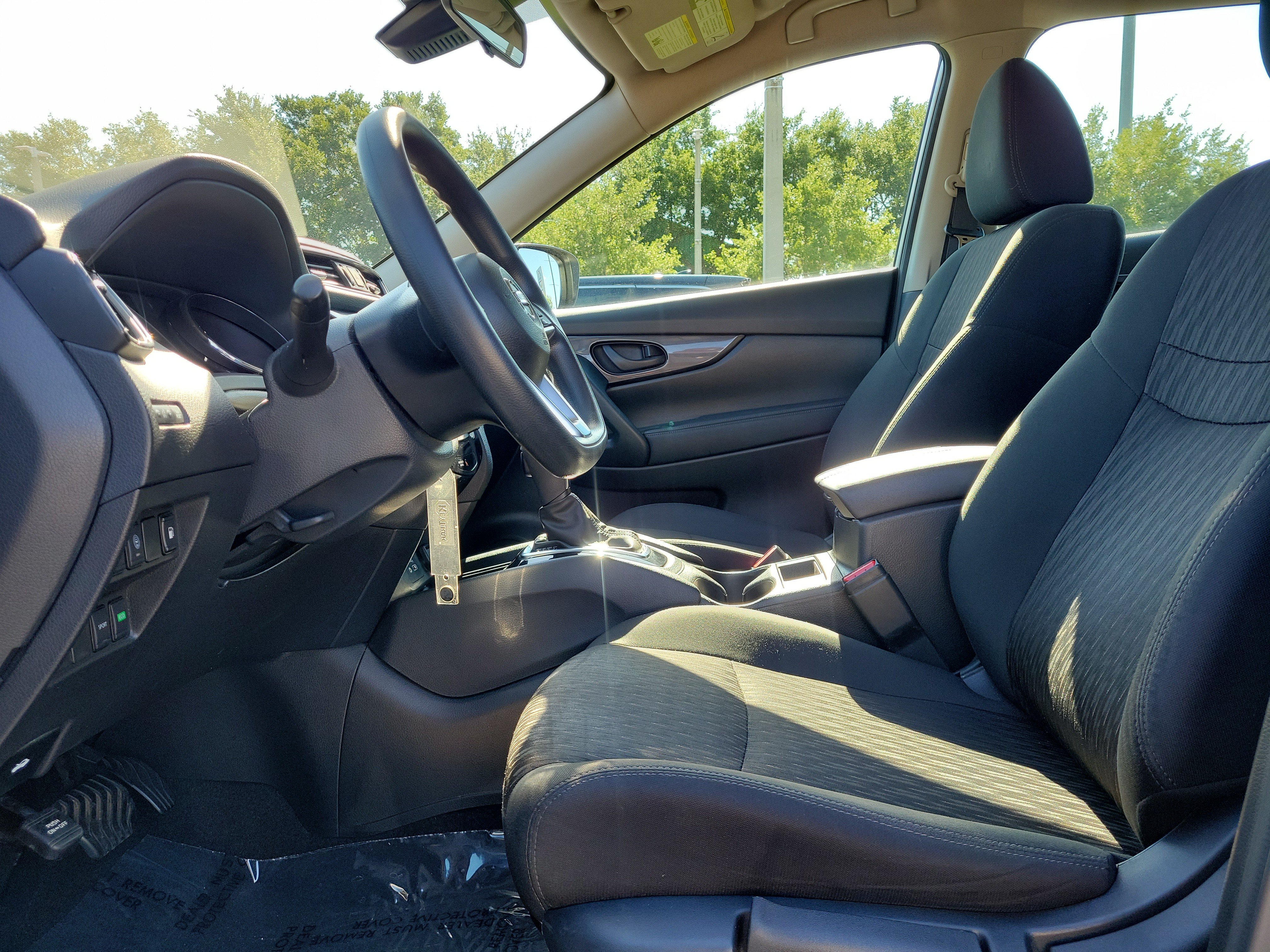 Certified 2020 Nissan Rogue S FWD image 12