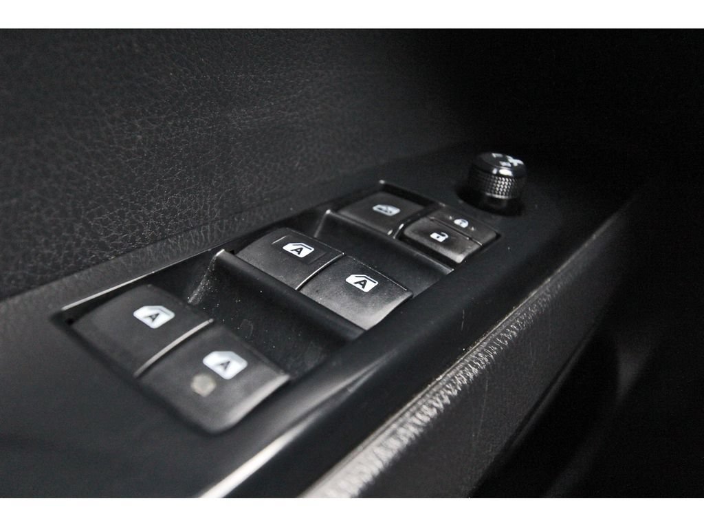 Used 2020 Toyota Camry SE FWD image 20