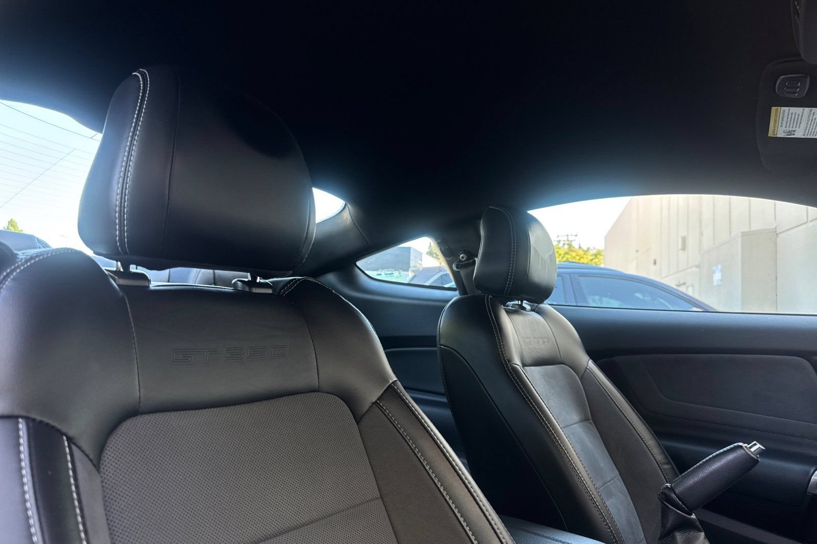 Used 2020 Ford Mustang Shelby GT350 w/ Technology Package RWD image 16