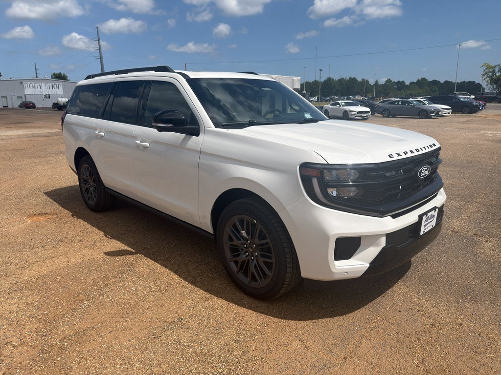 New 2027 Ford Expedition Max Platinum w/ Stealth Appearance Package AWD/4WD image 7
