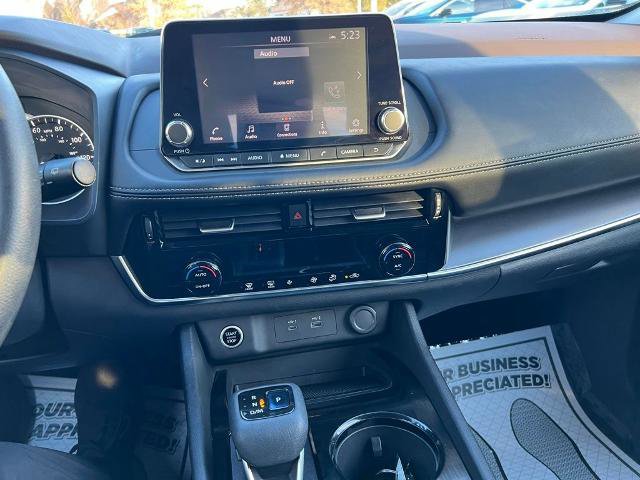 Certified 2021 Nissan Rogue SV image 23