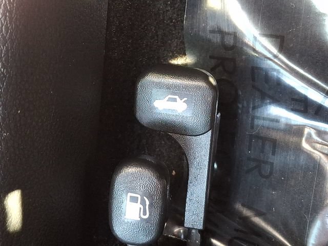 Certified 2024 Kia Forte LXS w/ LXS Technology Package FWD image 25