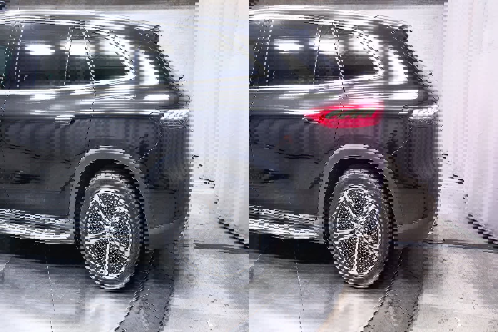 Certified 2023 Mercedes-Benz EQS 450+ 4MATIC SUV image 8