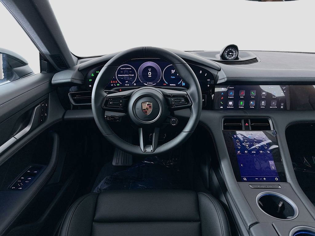 New 2025 Porsche Taycan image 25