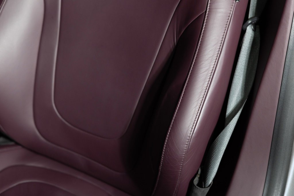 Used 2019 Aston Martin DB11 Coupe image 26