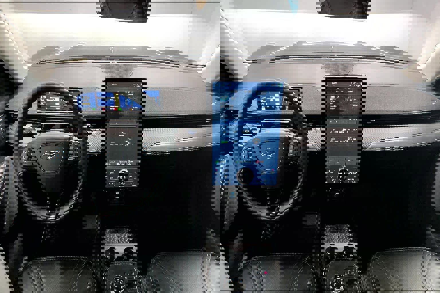 Used 2021 Ford Mustang Mach-E Premium image 18