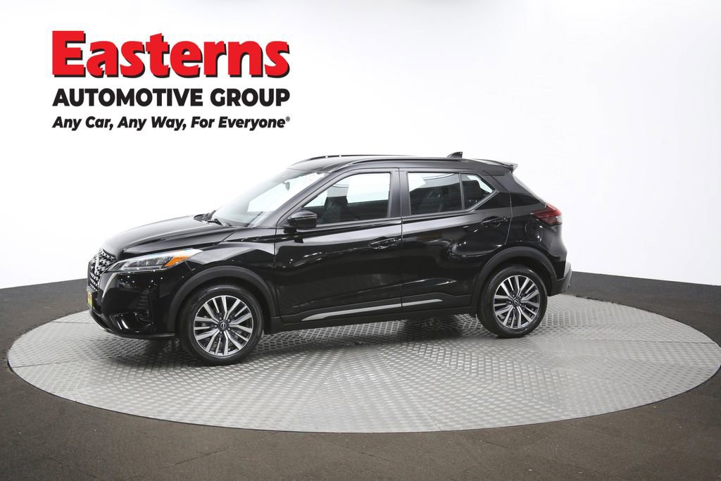 Used 2024 Nissan Kicks SR image 57