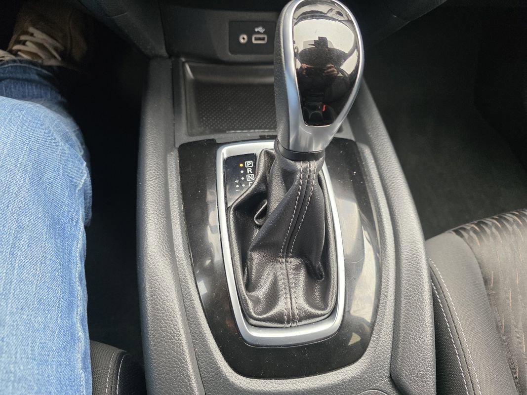 Used 2020 Nissan Rogue SV image 28