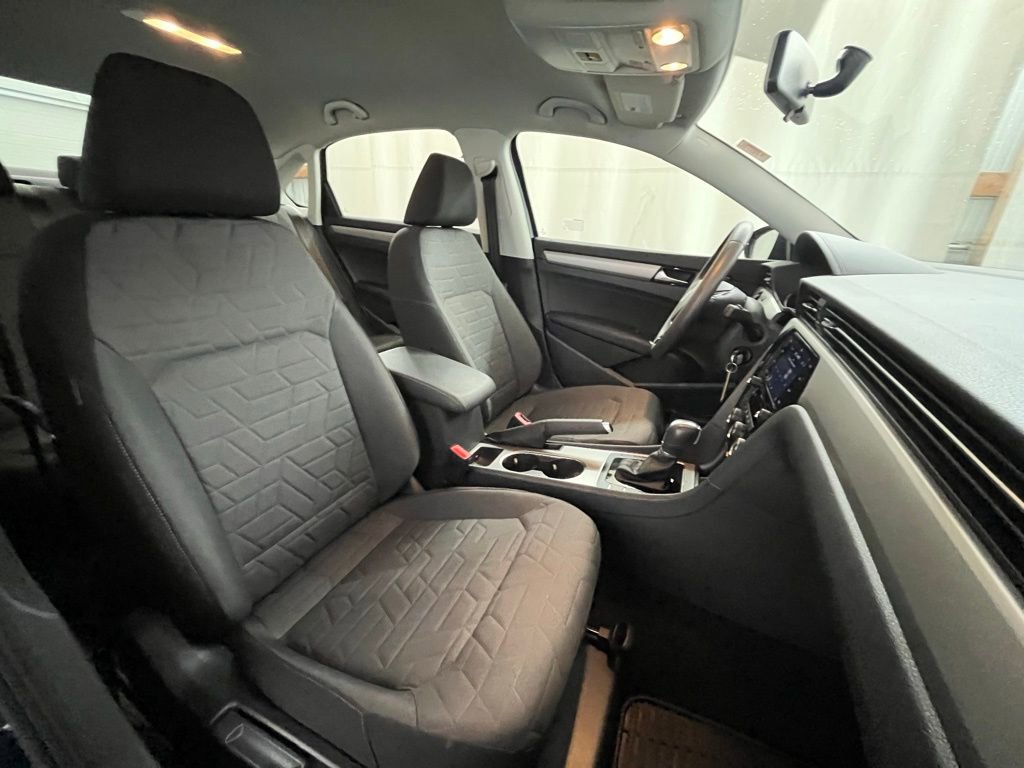Certified 2021 Volkswagen Passat 2.0T S image 13