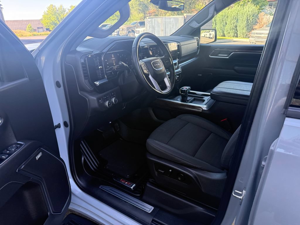 Used 2024 GMC Sierra 1500 Elevation w/ Preferred Package AWD/4WD image 20
