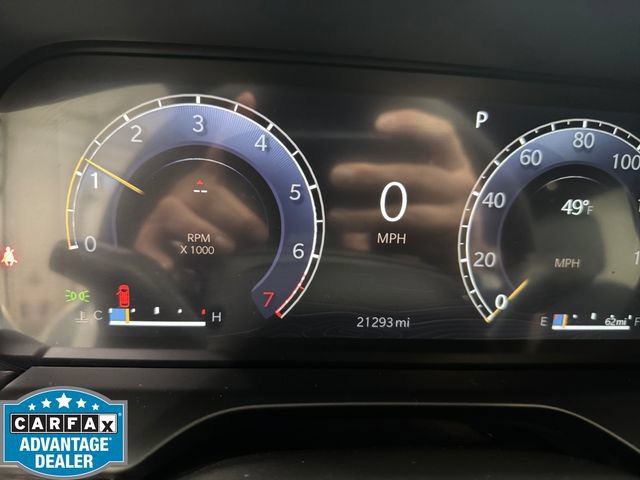 Used 2024 Jeep Grand Cherokee Limited w/ Black Appearance Package AWD/4WD image 2