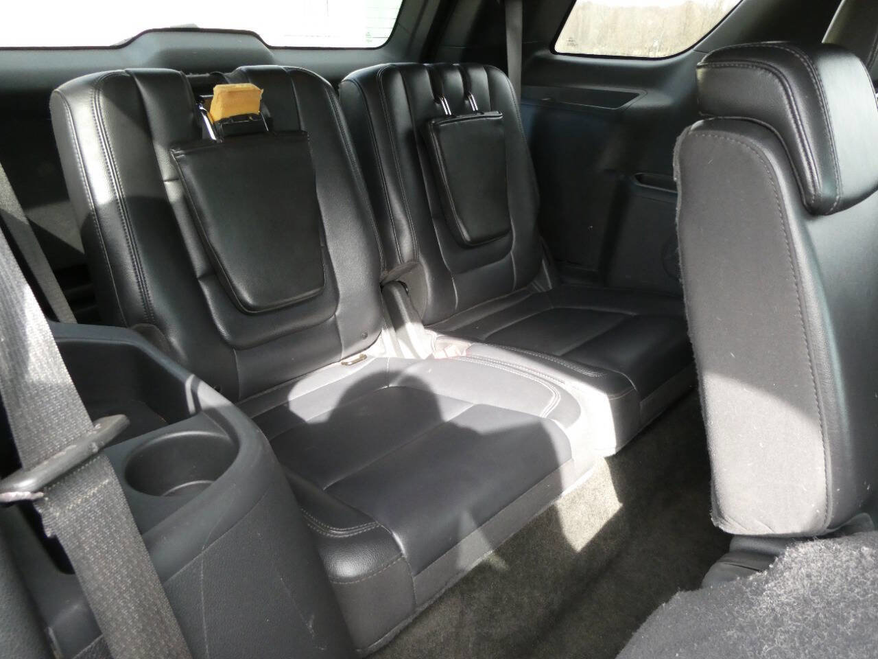 Used 2012 Ford Explorer XLT image 18