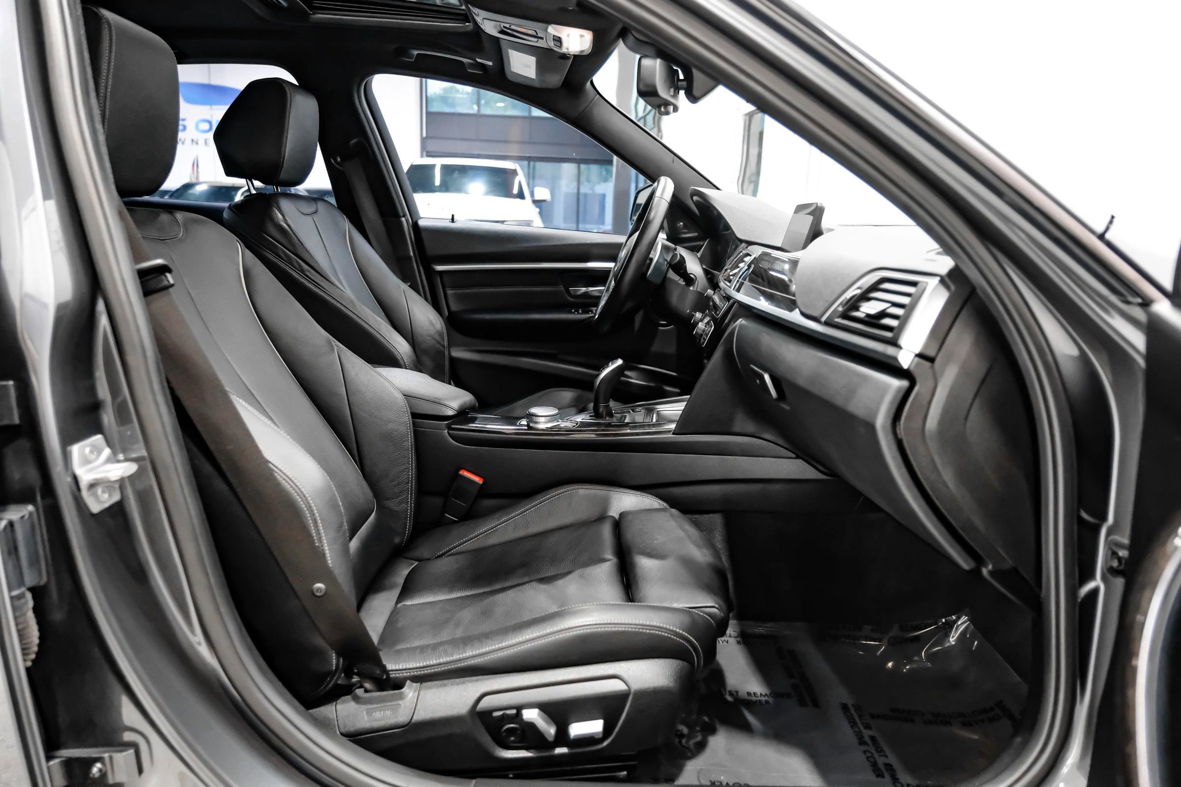 Used 2017 BMW 340i Sedan image 45