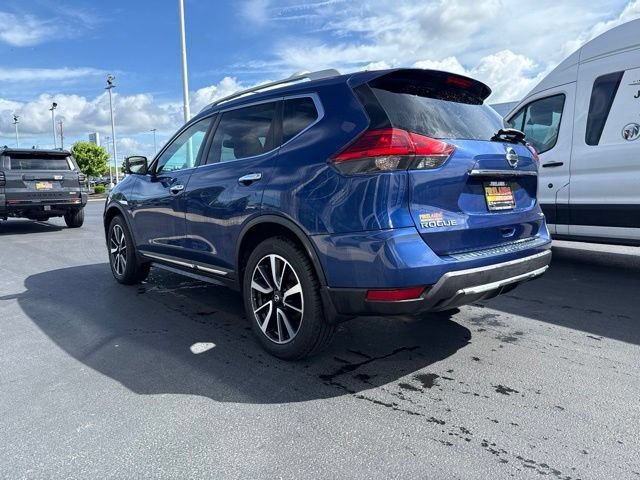 Used 2017 Nissan Rogue SL w/ SL Premium Package AWD/4WD image 5