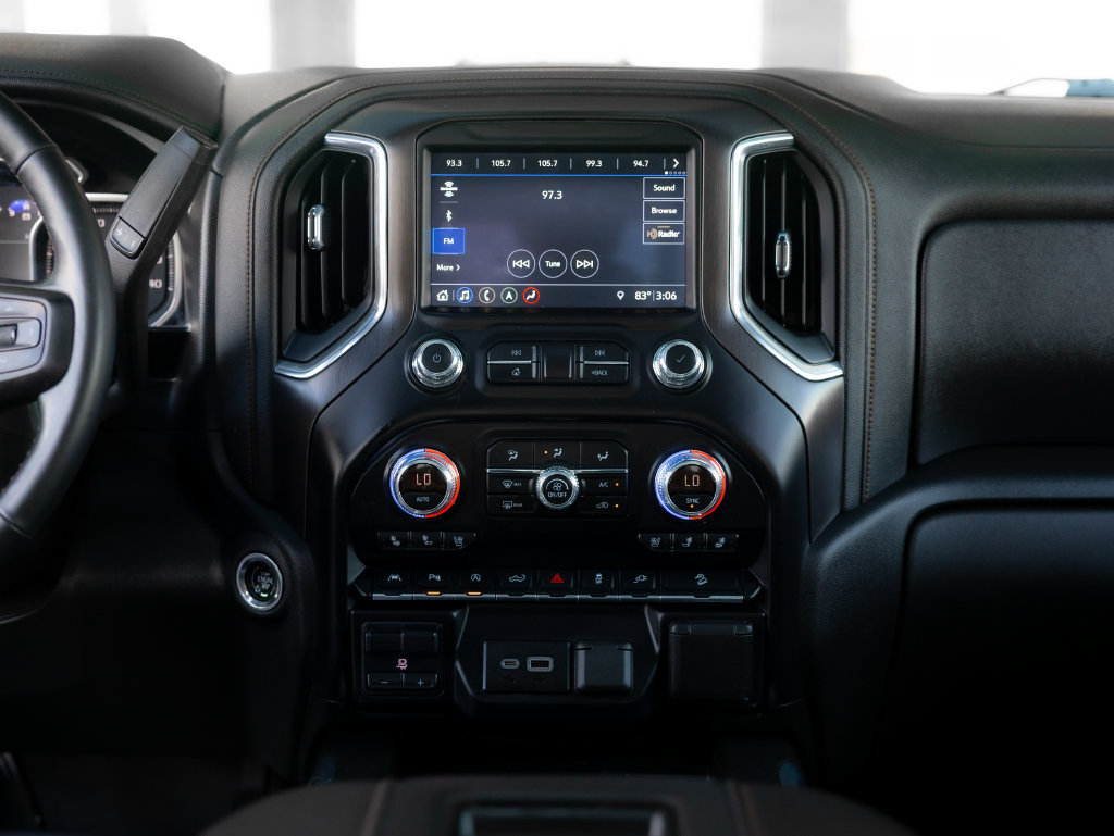 Used 2019 GMC Sierra 1500 AT4 w/ AT4 Premium Package AWD/4WD image 25