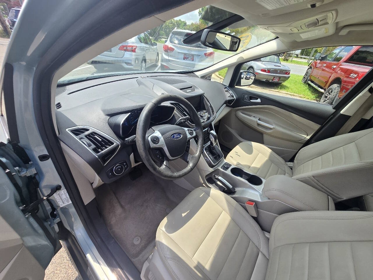 Used 2013 Ford C-MAX SEL FWD image 23