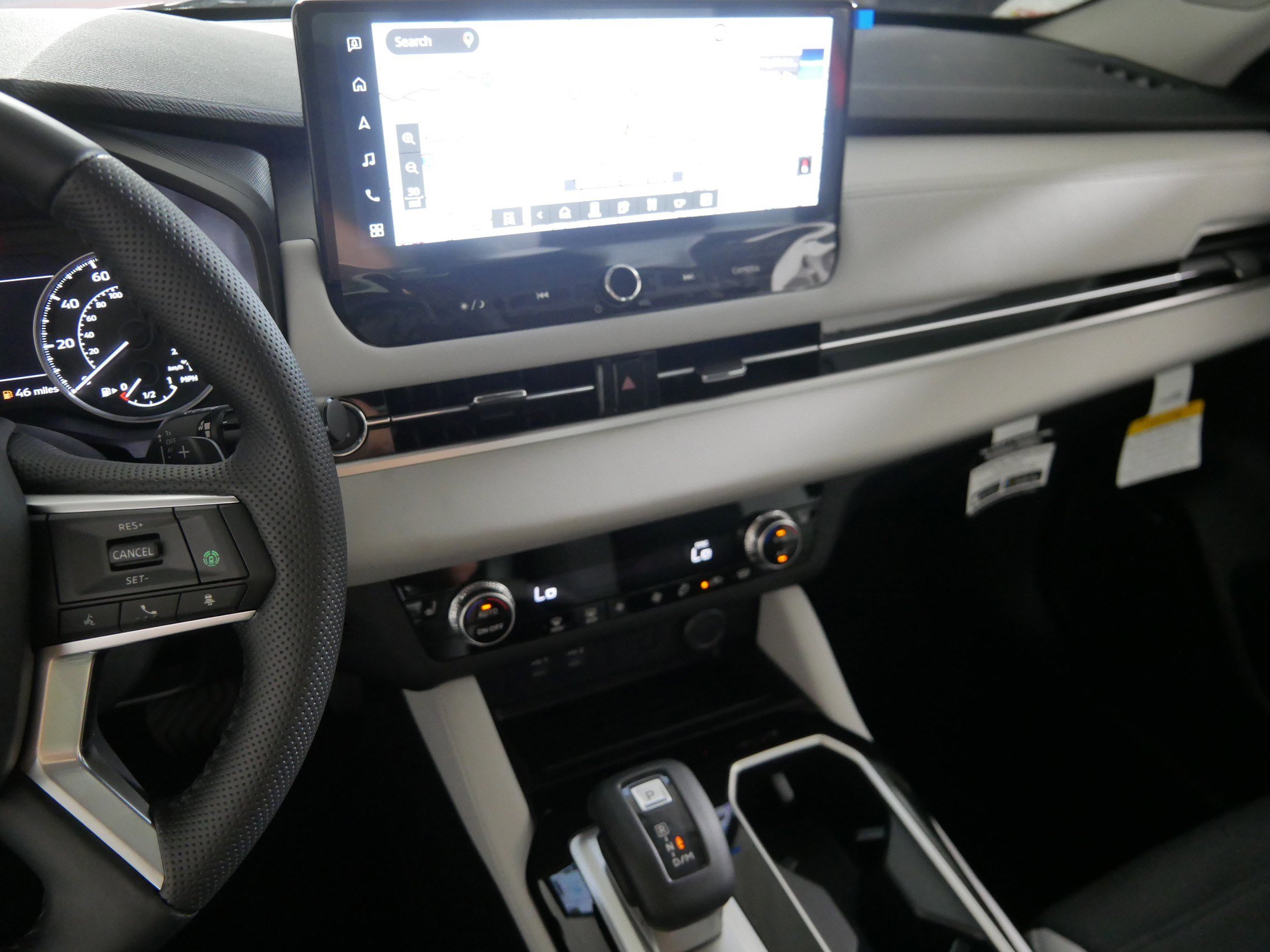 New 2025 Mitsubishi Outlander SE image 5